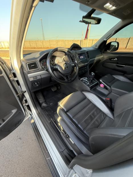 VOLKSWAGEN Amarok 3.0 V6 CABINE DUPLA HIGHLINE 4X4 TURBO INTERCOOLER AUTOMTICO, Foto 15