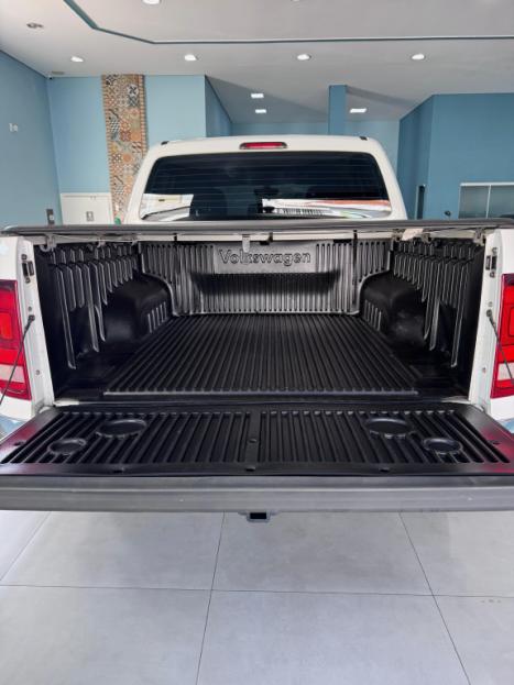 VOLKSWAGEN Amarok 3.0 V6 CABINE DUPLA HIGHLINE 4X4 TURBO INTERCOOLER AUTOMTICO, Foto 18