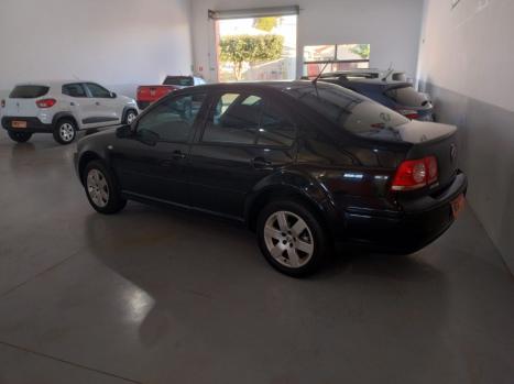 VOLKSWAGEN Bora 2.0 4P AUTOMTICO, Foto 3