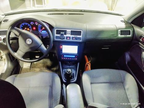 VOLKSWAGEN Bora 2.0 4P, Foto 3