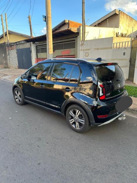 VOLKSWAGEN Cross UP 1.0 12V 4P TSI FLEX, Foto 4
