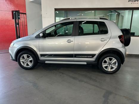 VOLKSWAGEN Crossfox 1.6 4P FLEX, Foto 2