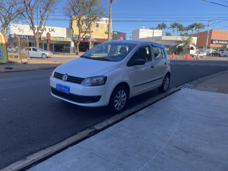 VOLKSWAGEN Fox 1.0 4P FLEX, Foto 2