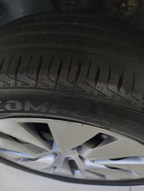 VOLKSWAGEN Fox 1.0 FLEX, Foto 5