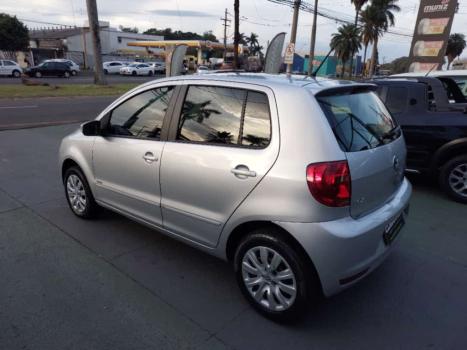 VOLKSWAGEN Fox 1.6 4P, Foto 6