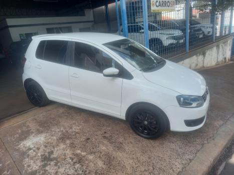 VOLKSWAGEN Fox 1.6 4P FLEX, Foto 2