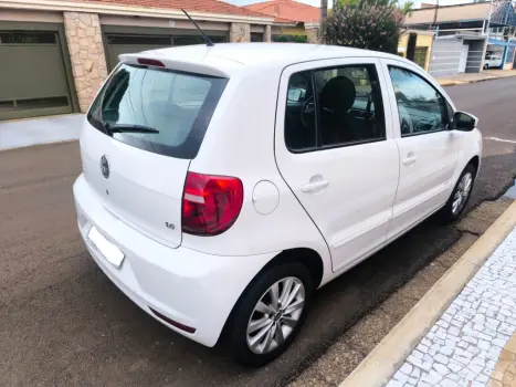 VOLKSWAGEN Fox 1.6 4P TREND FLEX, Foto 4