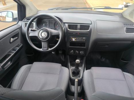 VOLKSWAGEN Fox 1.6 4P TREND FLEX, Foto 9