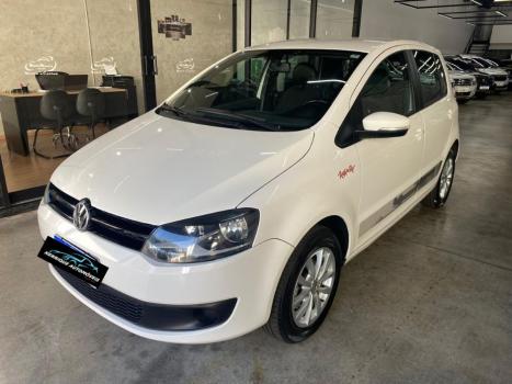 VOLKSWAGEN Fox 1.6 4P HIGHLINE FLEX, Foto 3