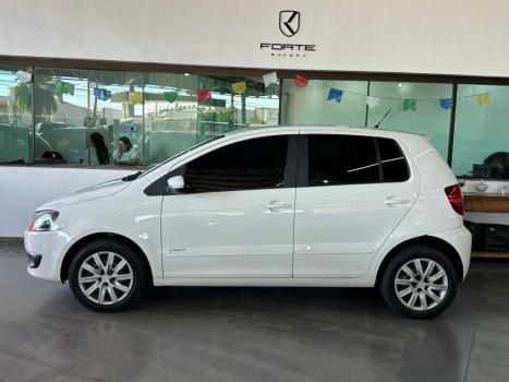 VOLKSWAGEN Fox 1.6 4P TREND FLEX, Foto 2