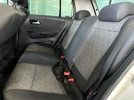 VOLKSWAGEN Fox 1.6 4P TREND FLEX, Foto 6
