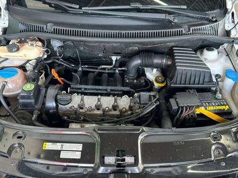 VOLKSWAGEN Fox 1.6 4P TREND FLEX, Foto 8