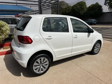 VOLKSWAGEN Fox 1.6 4P MSI TRENDLINE FLEX, Foto 4