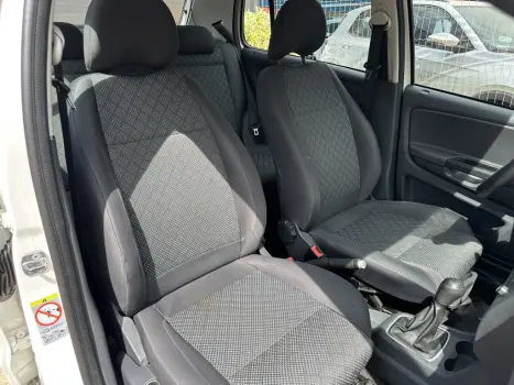 VOLKSWAGEN Fox 1.6 4P MSI TRENDLINE FLEX, Foto 14