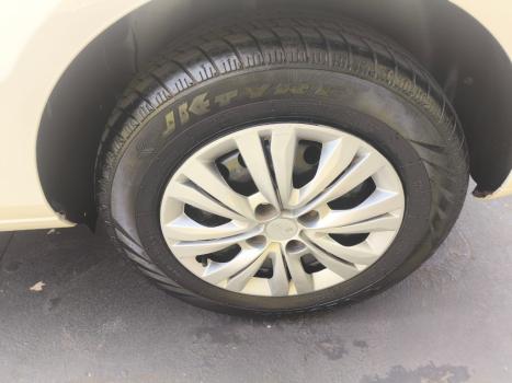 VOLKSWAGEN Gol 1.0, Foto 6