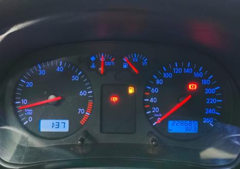 VOLKSWAGEN Golf 1.6 4P, Foto 14