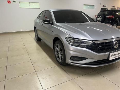 VOLKSWAGEN Jetta 1.4 4P 250 TSI R-LINE AUTOMTICO, Foto 2