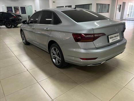 VOLKSWAGEN Jetta 1.4 4P 250 TSI R-LINE AUTOMTICO, Foto 5