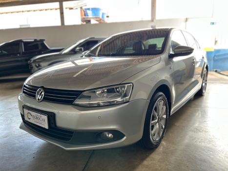 VOLKSWAGEN Jetta 2.0 4P FLEX AUTOMTICO, Foto 3