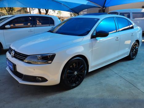 VOLKSWAGEN Jetta 2.0 4P TSI HIGHLINE 200 CV AUTOMTICO, Foto 2