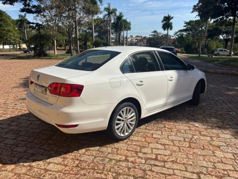 VOLKSWAGEN Jetta 2.0 4P TSI HIGHLINE 200 CV AUTOMTICO, Foto 4