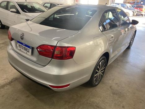 VOLKSWAGEN Jetta 2.0 4P FLEX CONFORTLINE TIPTRONIC AUTOMTICO, Foto 6