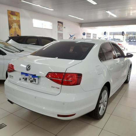 VOLKSWAGEN Jetta 2.0 4P TSI HIGHLINE 211 CV AUTOMTICO, Foto 3