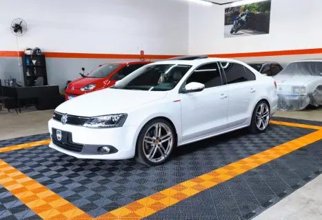 VOLKSWAGEN Jetta 2.0 4P TSI HIGHLINE 211 CV AUTOMTICO, Foto 2