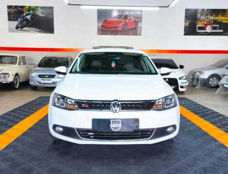 VOLKSWAGEN Jetta 2.0 4P TSI HIGHLINE 211 CV AUTOMTICO, Foto 3