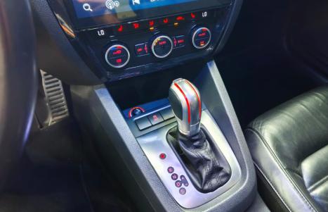VOLKSWAGEN Jetta 2.0 4P TSI HIGHLINE 211 CV AUTOMTICO, Foto 12
