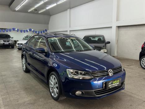 VOLKSWAGEN Jetta 2.0 4P CONFORTLINE TIPTRONIC AUTOMTICO, Foto 3