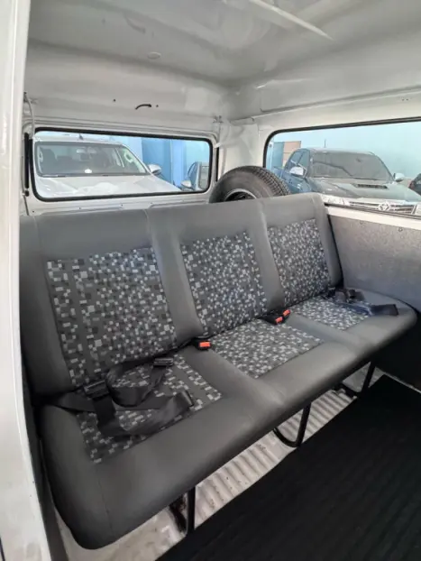 VOLKSWAGEN Kombi 1.4 FLEX STD 9 LUGARES, Foto 9