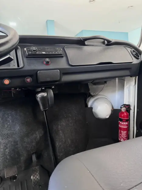 VOLKSWAGEN Kombi 1.4 FLEX STD 9 LUGARES, Foto 10