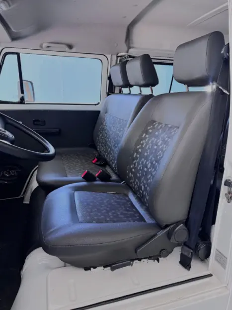 VOLKSWAGEN Kombi 1.4 FLEX STD 9 LUGARES, Foto 11