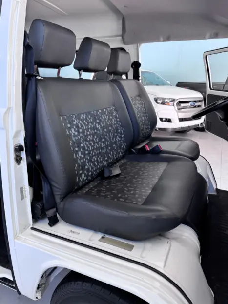 VOLKSWAGEN Kombi 1.4 FLEX STD 9 LUGARES, Foto 12