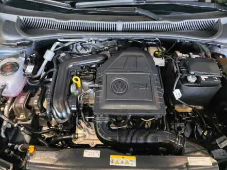 VOLKSWAGEN Nivus 1.0 4P FLEX 200 TSI COMFORTLINE TURBO AUTOMTICO, Foto 17