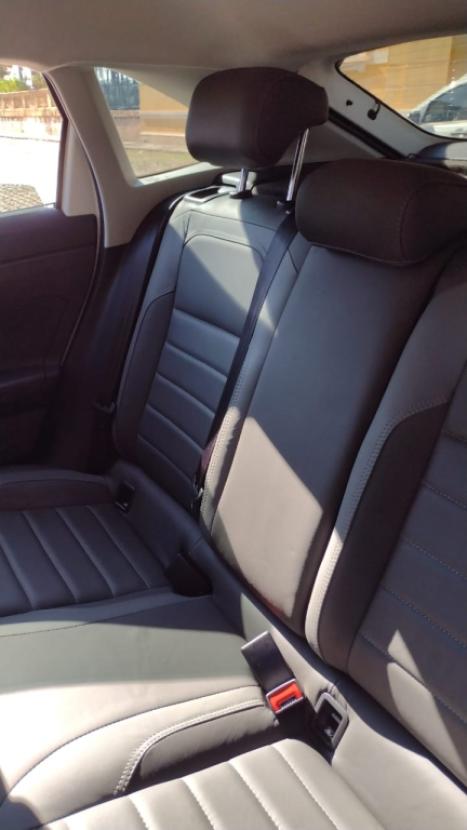 VOLKSWAGEN Nivus 1.0 4P FLEX 200 TSI COMFORTLINE TURBO AUTOMTICO, Foto 10