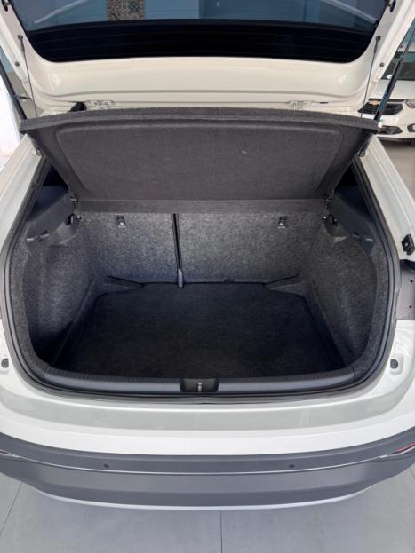 VOLKSWAGEN Nivus 1.0 4P FLEX 200 TSI HIGHLINE TURBO AUTOMTICO, Foto 17
