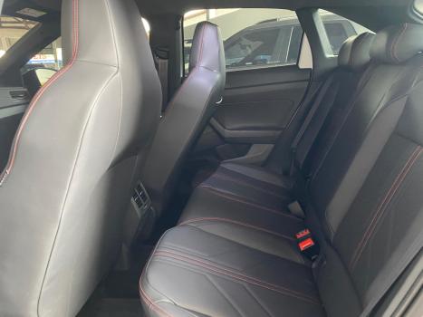 VOLKSWAGEN Nivus 1.4 250 TSI TOTAL FLEX GTS AUTOMTICO, Foto 12