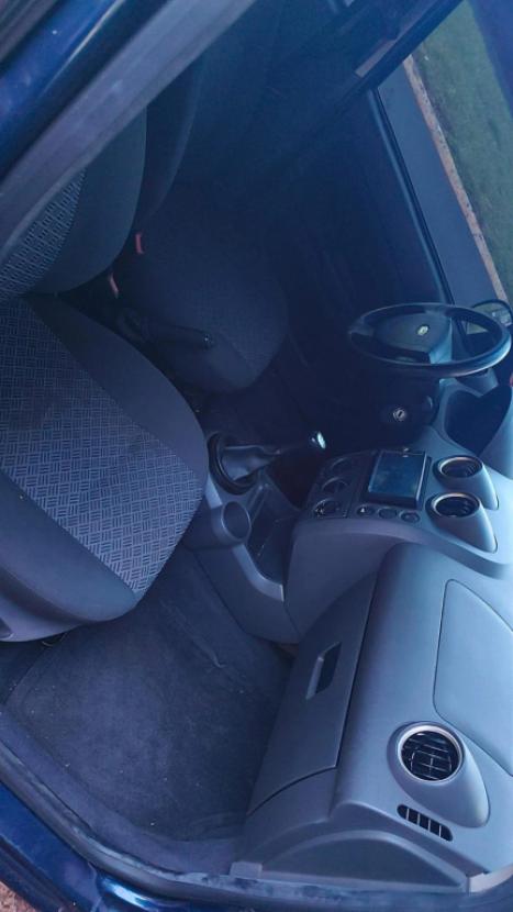 VOLKSWAGEN Polo Hatch 1.6 4P, Foto 4
