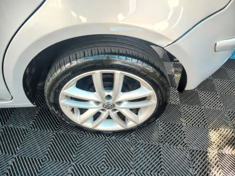 VOLKSWAGEN Polo Hatch 1.6 4P FLEX, Foto 4