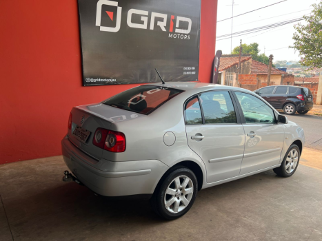 VOLKSWAGEN Polo Sedan 1.6 4P COMFORTLINE FLEX, Foto 2