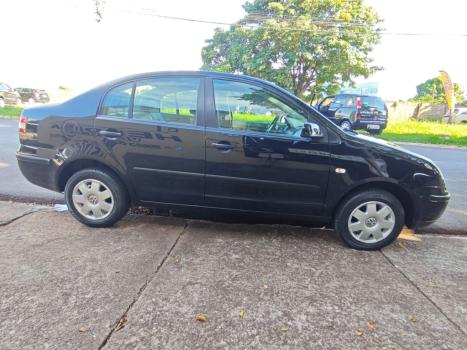 VOLKSWAGEN Polo Sedan 1.6 4P, Foto 2