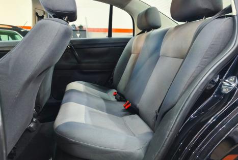 VOLKSWAGEN Polo Sedan 1.6 4P FLEX, Foto 11