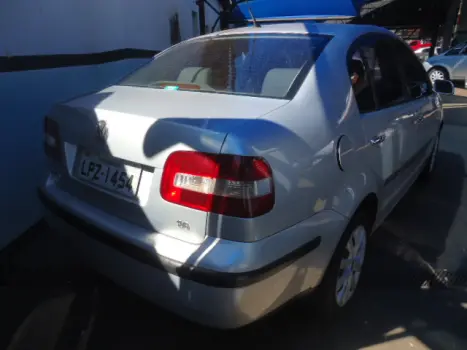 VOLKSWAGEN Polo Sedan 1.6 4P FLEX, Foto 5