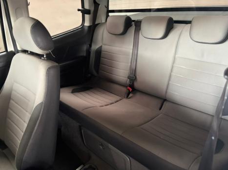 VOLKSWAGEN Saveiro 1.6 G7 CABINE DUPLA HIGHLINE FLEX, Foto 8