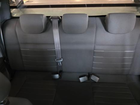 VOLKSWAGEN Saveiro 1.6 G7 CABINE DUPLA CROSS FLEX, Foto 13