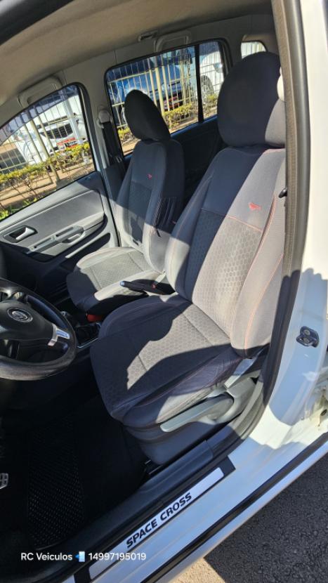 VOLKSWAGEN Space Cross 1.6 4P FLEX, Foto 5