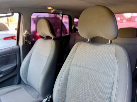 VOLKSWAGEN Space Fox 1.6 4P FLEX TREND, Foto 3