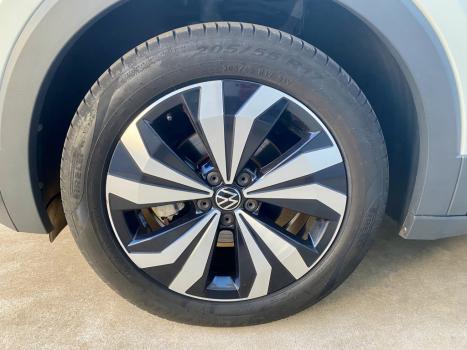 VOLKSWAGEN T-Cross 1.4 4P 250 TSI FLEX HIGHLINE AUTOMTICO, Foto 9
